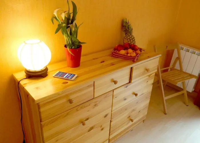 Confortable Pour 2 Personnes Avec Balcon, Au Centre De Luchon, Proche Telecabine Et Thermes - Fr-1-313-120 Appartement *